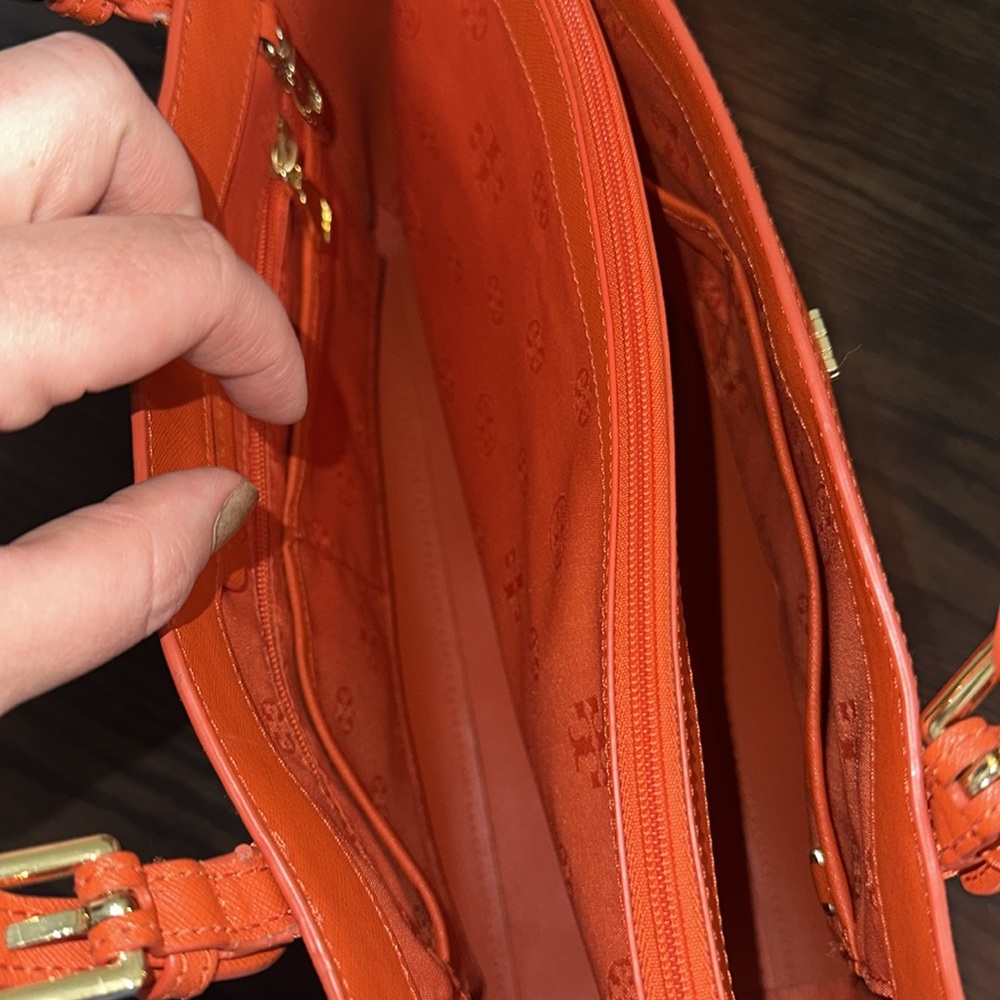 Tory Burch York tote - Picture 7 of 16